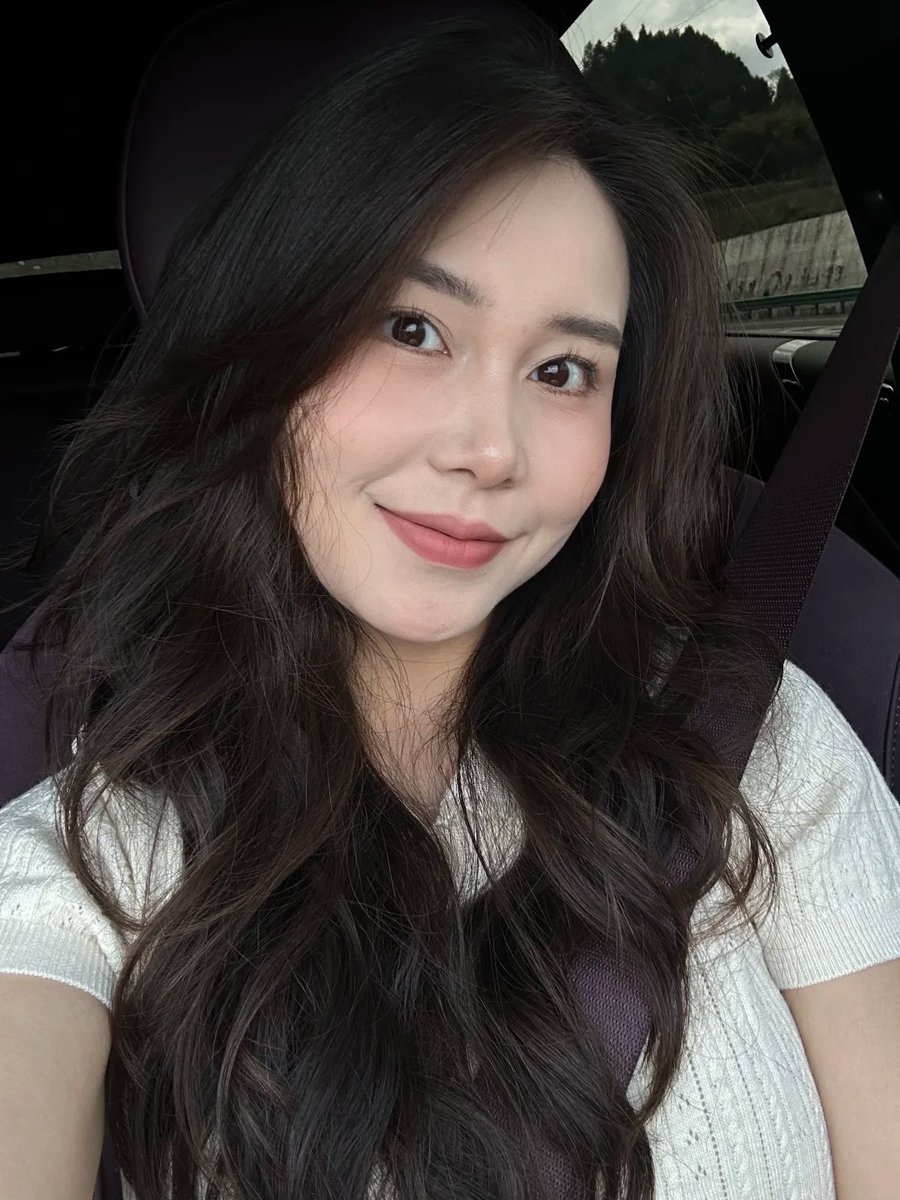 lastnervebitch's tweet photo. 我只是找炮友的，不是卖的。需要干净的，有礼貌，听话的男士，有分寸感的聊聊 https://t.co/G58ZMbpToz