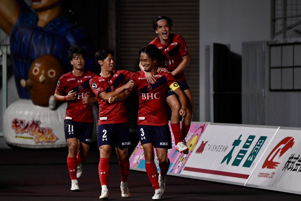 minyu_iwakifc's tweet photo. 【鳥栖戦】
#遠藤凌 選手
🗣「あの時間帯にボールを奪ってから止まることなく前に駆け上がれたことは日々のトレーニングの成果が出た。大輝くんからも良いボールが来たので。(利き足と)逆でしたけど入って良かった」

試合を決定付ける大きな追加点でした✨

#いわきFC
#iwakifc https://t.co/aq95Ag4lcs