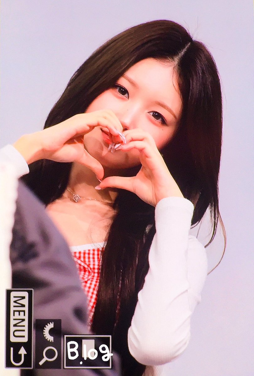 Blog_0116's tweet photo. 260920 pre
#tripleS #트리플에스 #주빈 #Joobin @triplescosmos https://t.co/7AKh2K2CKO