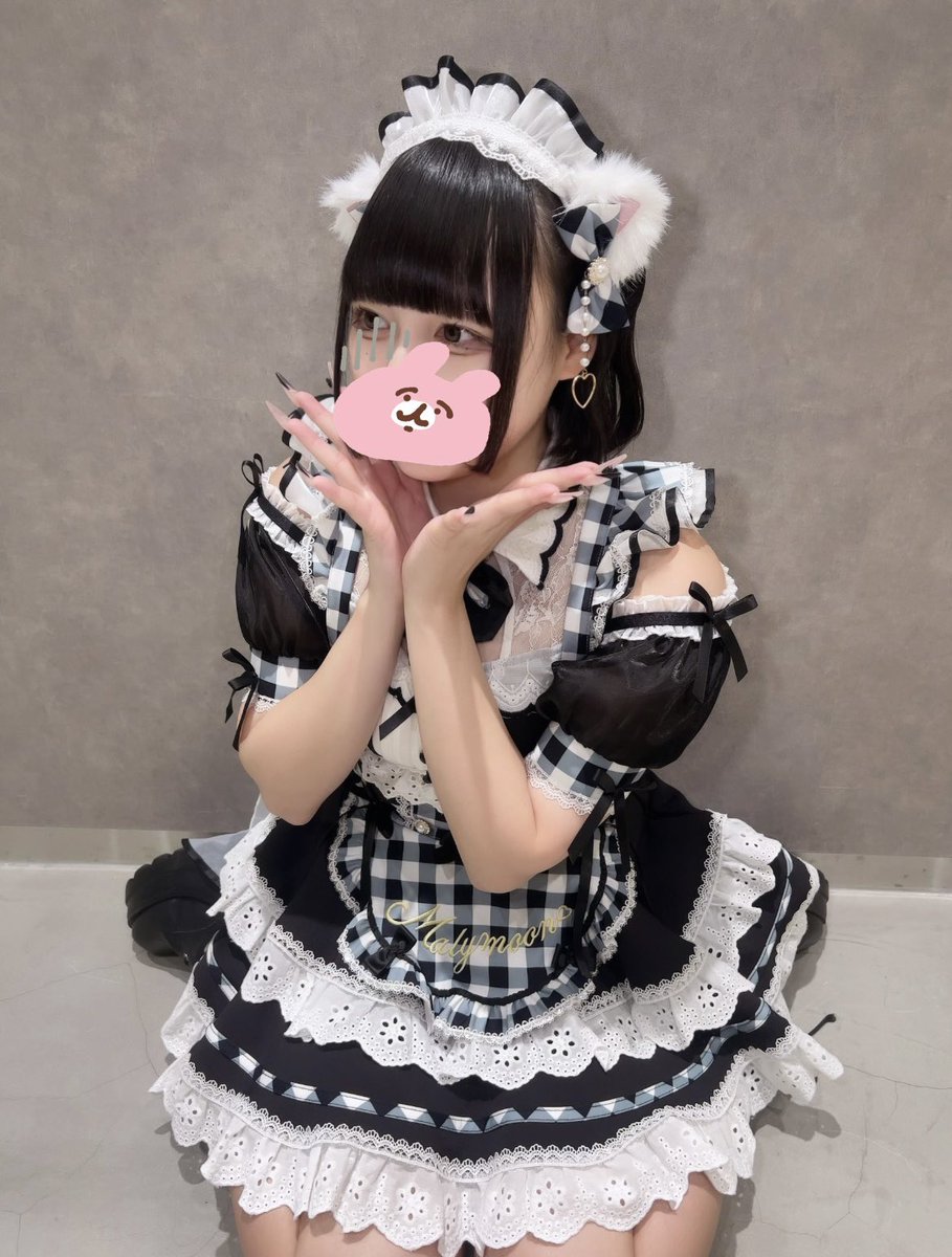 blbce8's tweet photo. ゆいかちゃ「1年前にみたことあるよ」
さーやたん「たしかに、なぜかしっくりきた」 https://t.co/znYXcj4UUw