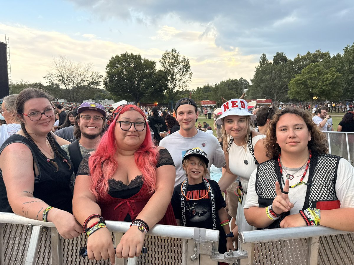 flightlessber's tweet photo. words can’t even express how genuinely grateful i am to have experienced the most chaotic show ive ever been to with the most beautiful people ever :( 
i wouldn’t have survived without yall <3 https://t.co/PQFwF9MDSL