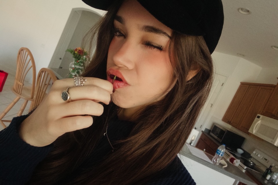 SROSTON's tweet photo. cherishes cherries https://t.co/jLsN6XOrmc