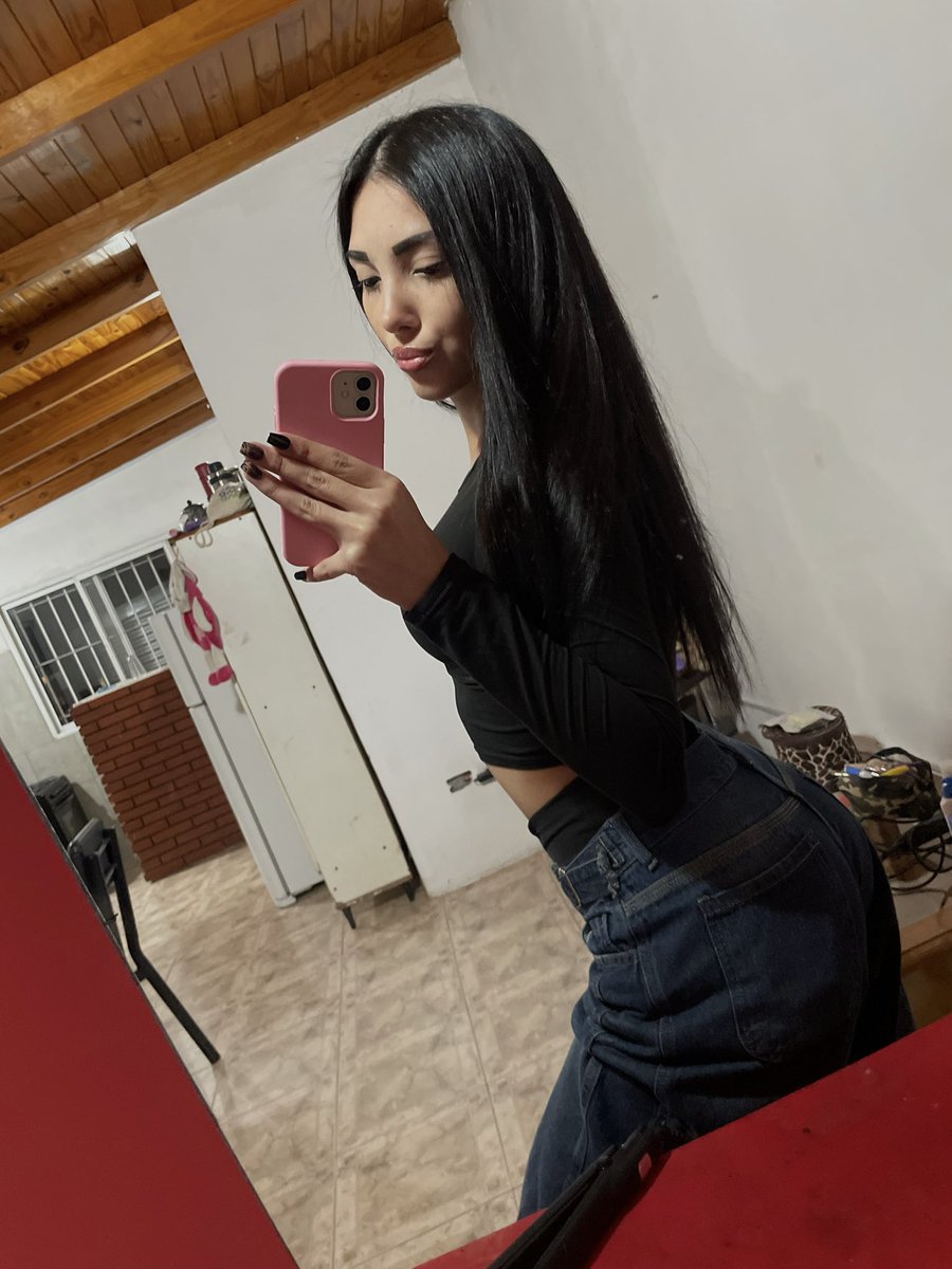 miialuu__'s tweet photo. 🫦 https://t.co/8qHSFAYLl7
