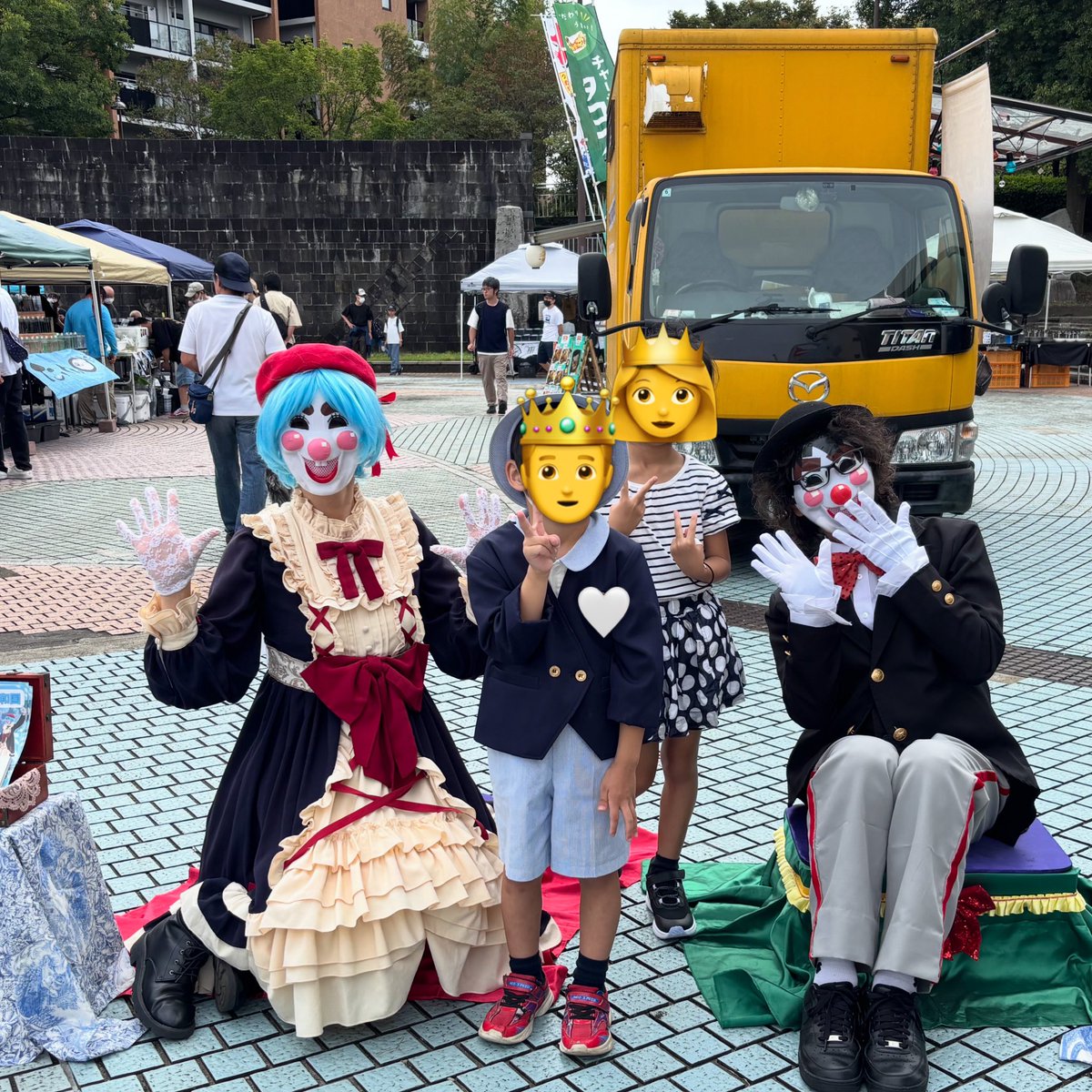 doremifa_kk's tweet photo. 南大沢めだかフェスが台風予報のため19日のみとなってしまいました。
めだかやキッチン��ーなどもあり、みんなが楽しめるイベントでしたのでとても残念です。

雨が降ったり止んだりでしたが見てくださった皆さまとご縁をいただけて本当に嬉しく、楽しい1日となりました♬
ありがとうございました♬ https://t.co/lVf7FYowYV