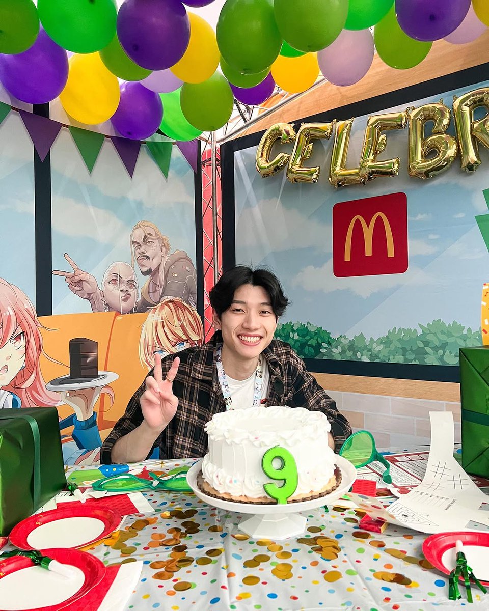 cyclonebig's tweet photo. Can't believe WEBTOON is actually here! This partnership is fantastic.

Celebrate 9 years of  alongside  at this year's Anime Expo. https://t.co/0nw39qJmSp