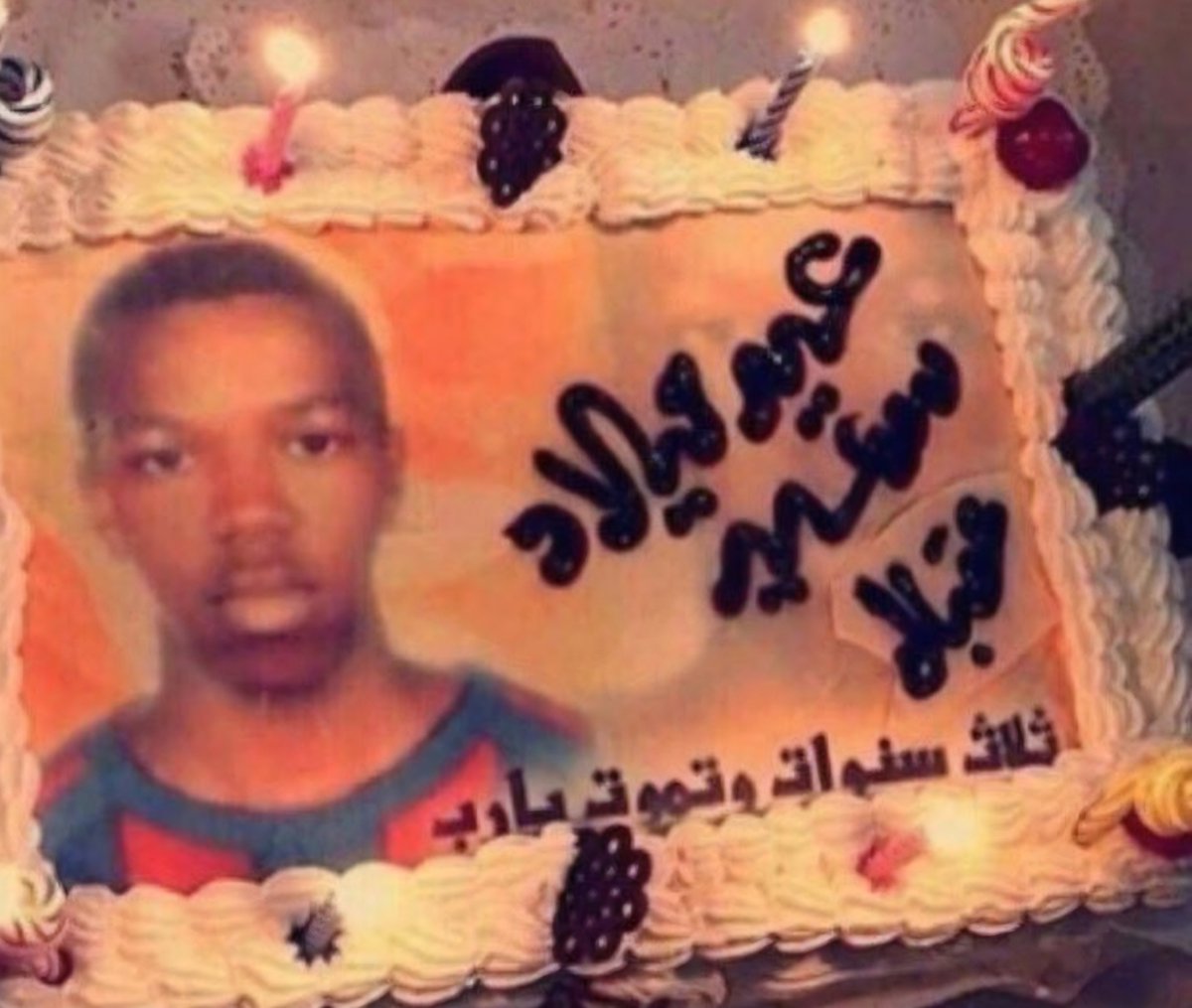 2022swiftk's tweet photo. كاست مستر فانبوي اذا جا عيدميلاد تايم https://t.co/YGwTce9iPq