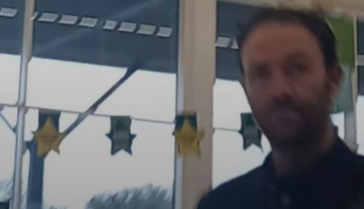 mrtweetings's tweet photo. This is @Tesco store manager was following the innocent woman around the local Asda store and he followed her out of Asda filming her on his phone like the pervert he is. #psni and @PONIPressOffice allow this country-wide abuse because they are also abusers. #Tesco #talkback https://t.co/QPKwMiur3j