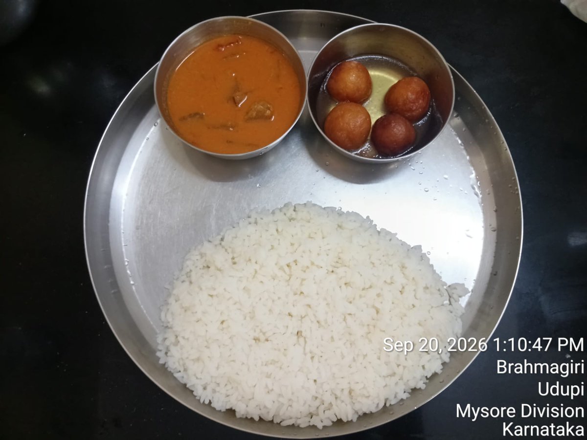 DBRGTUdupi's tweet photo. Lunch 
20-09-26
#SocialAudit_SWDMeals #SocialWelfare_Karnataka https://t.co/NSDkMrPKkx