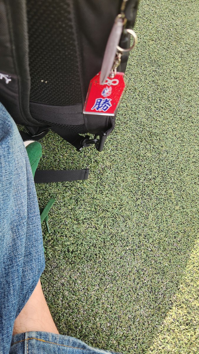 disconnect000's tweet photo. アウエー浦和戦からルヴァンカップ札幌戦までファジの試合が無いので環太平洋大fc対福山シティfcの試合観に来ました。福山、勝てば優勝です。 https://t.co/1blmx3CqvB