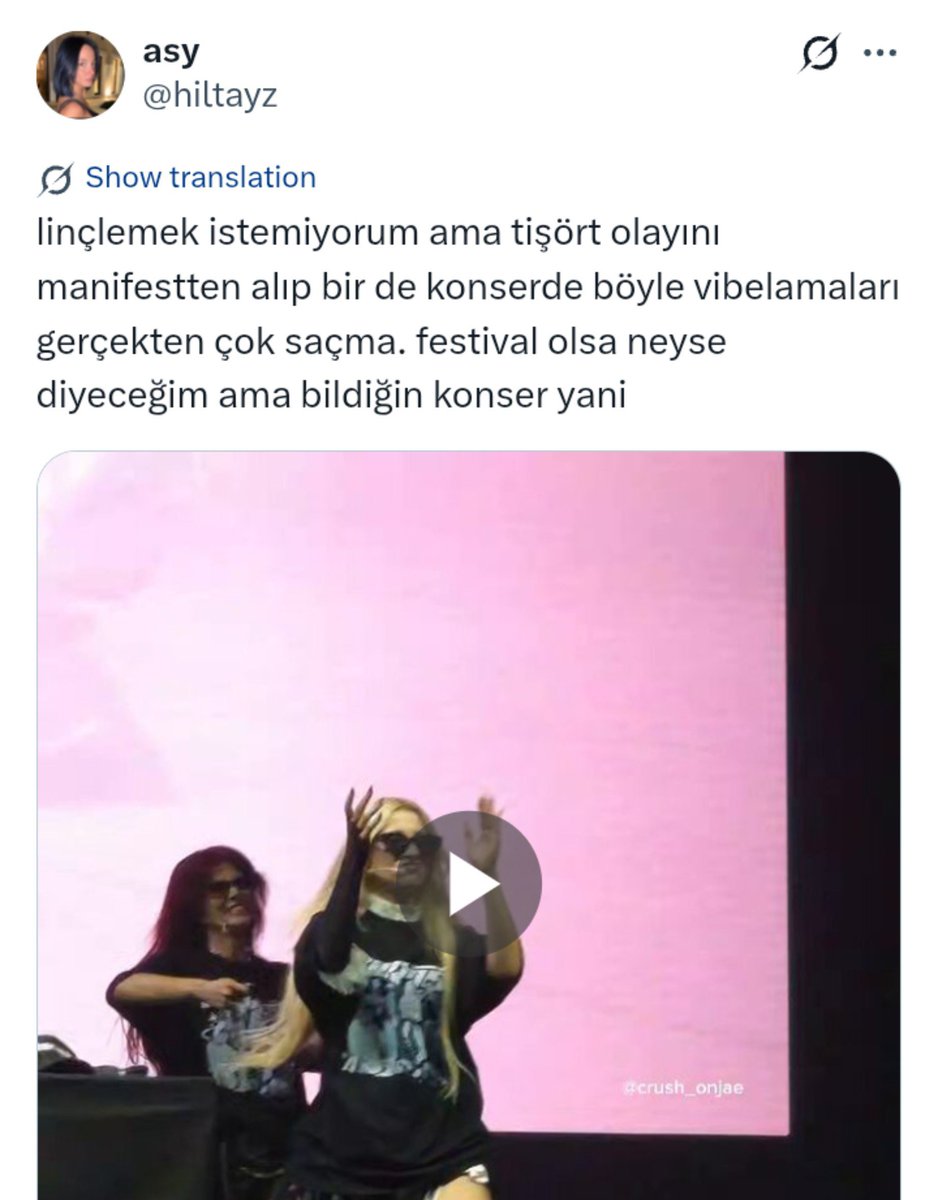 stonecoldwjb's tweet photo. karmanin manifestten izin almadan konser vermesi ne alaka??? kanim dondu resmen https://t.co/f1qAniuoc1