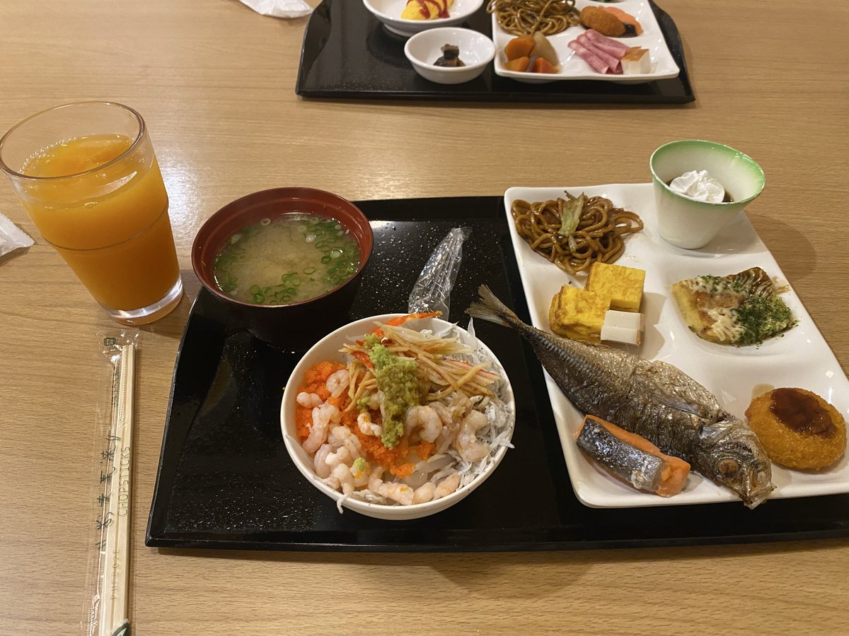 kool_jp_'s tweet photo. ホテルで朝ごはん食べ、その後神社巡りして3時間半の運転の末に三重に無事帰ってまいりました(● ˃̶͈̀ロ˂̶͈́)੭ꠥ⁾⁾ https://t.co/qALpYCpX4R