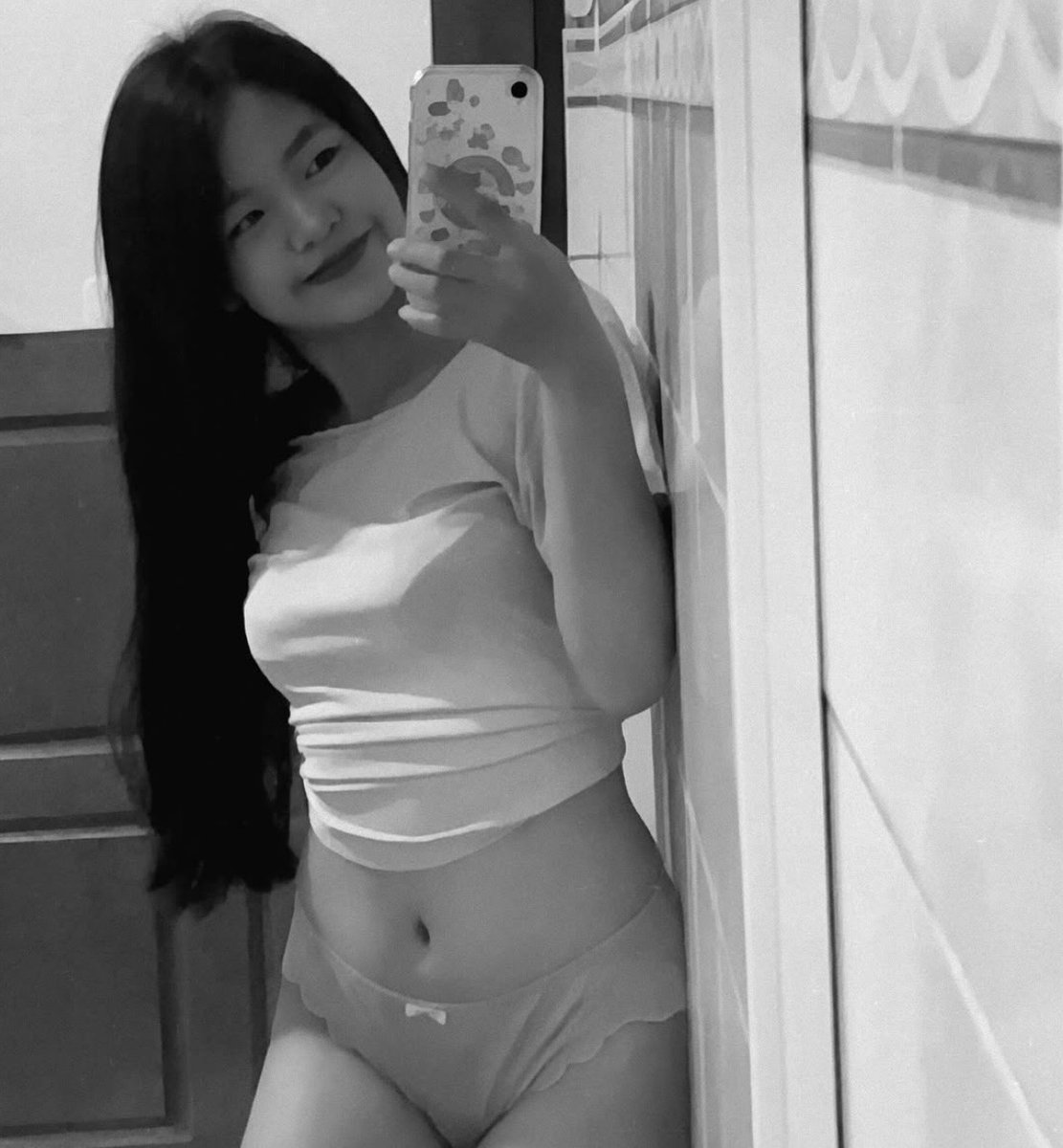 WadePerzhirl's tweet photo. ถ้าไม่ผอมพี่จะหอมหนูไหมม 🤪🤟🏻 #อุตรดิตถ์ #อุตรดิตถ์ในเมือง https://t.co/ImAKCoMDgD