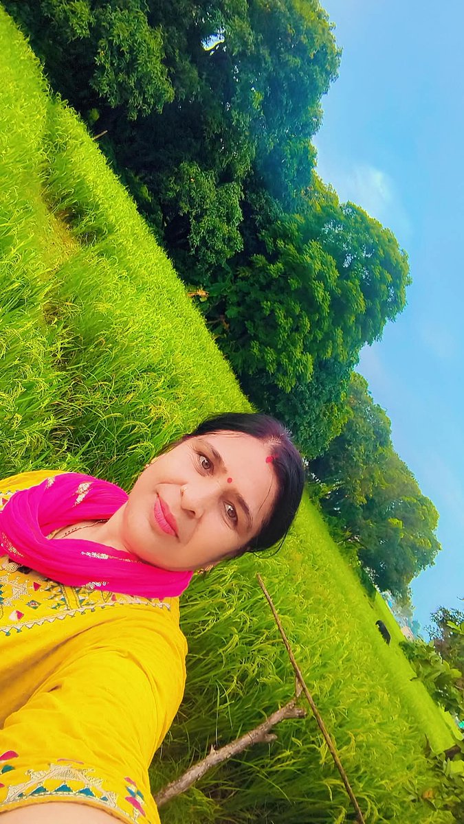 rekharukma's tweet photo. Good afternoon all friend 🌅 https://t.co/181L0RCs75