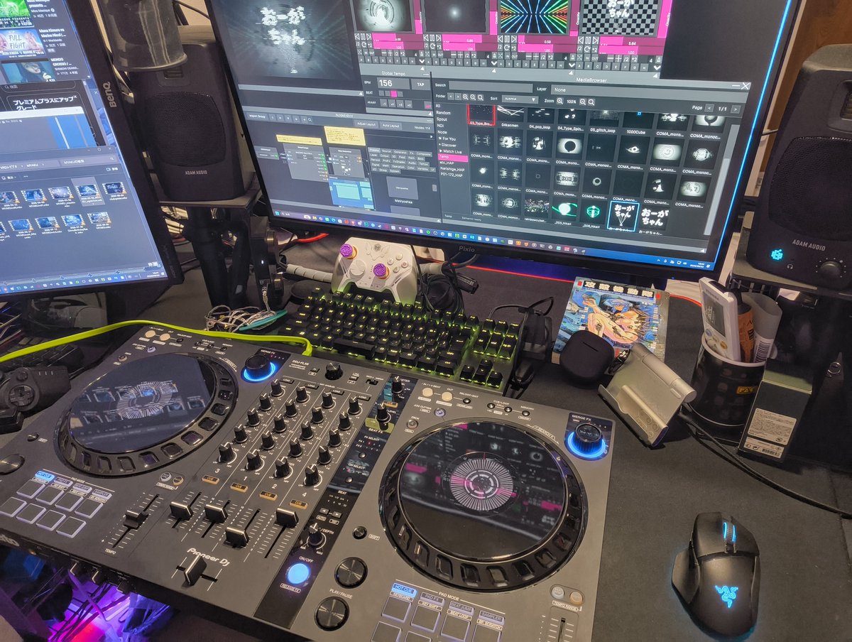 ogre_chan's tweet photo. KOYAMAさんに感謝💞
ほったらかしにしてたFLX6をひっぱりだして
MIDIマッピングしなおして使ってみた。
プロジェクトデータ
ノードも組まれていて、すごいつかいやすーーい!
#synapserack https://t.co/UccquP4cRa