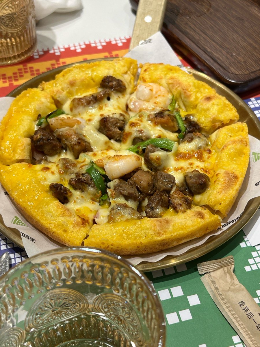 eagll490600's tweet photo. Who would’ve thought 3 months ago I’d be making my own sourdough and eating home-cooked meals every night—no more takeout addiction! Small changes = big happiness. https://t.co/lPqY86Rsch