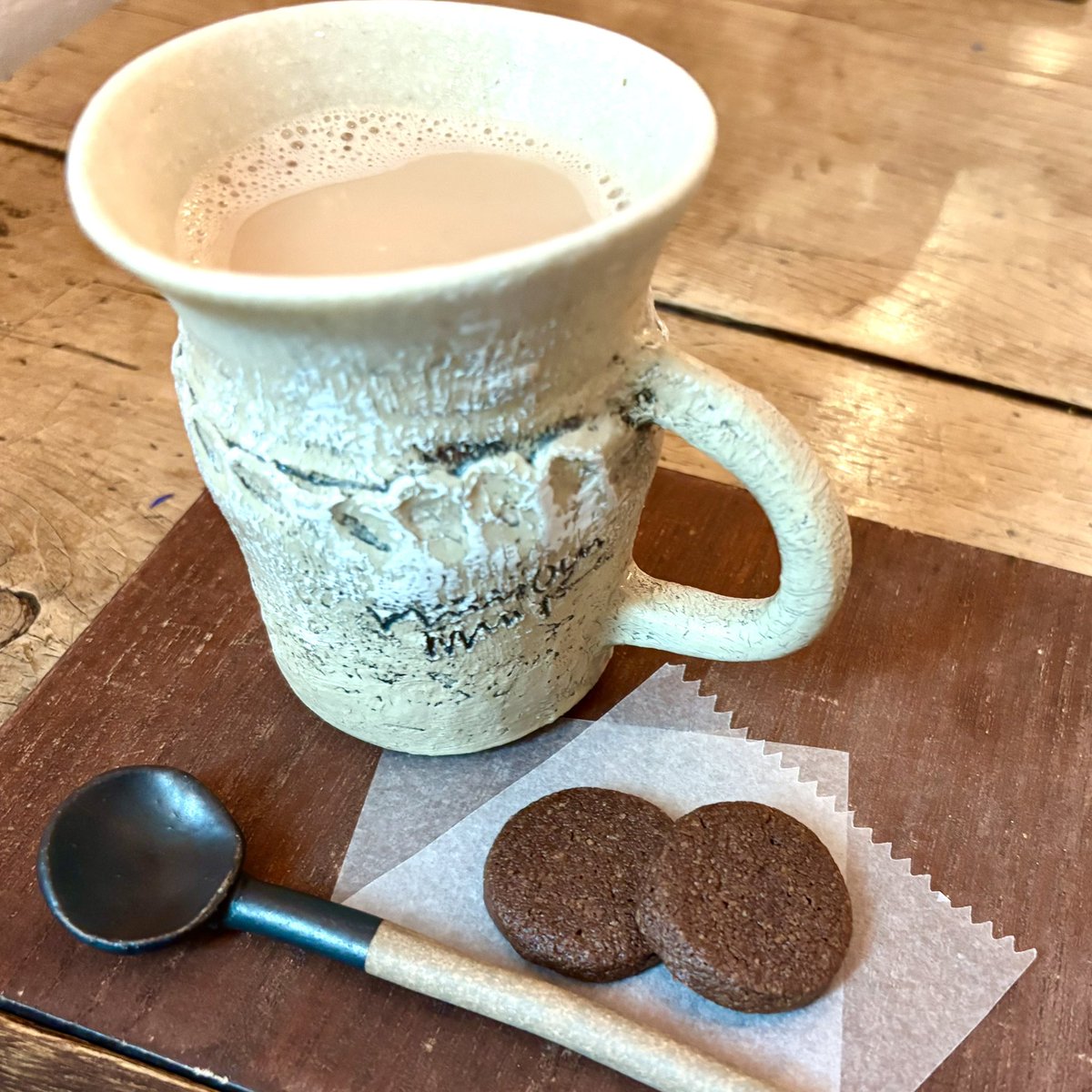 hippexala's tweet photo. これは、夫が素敵なカフェ見つけたよ〜💡と言うので「でかしたぞ！」と行って来ましたところでございます。器が素敵だった！
#CafePlatre
#岐阜カフェ巡り #カフェ巡り
#カフェ https://t.co/LUyhuzYah5