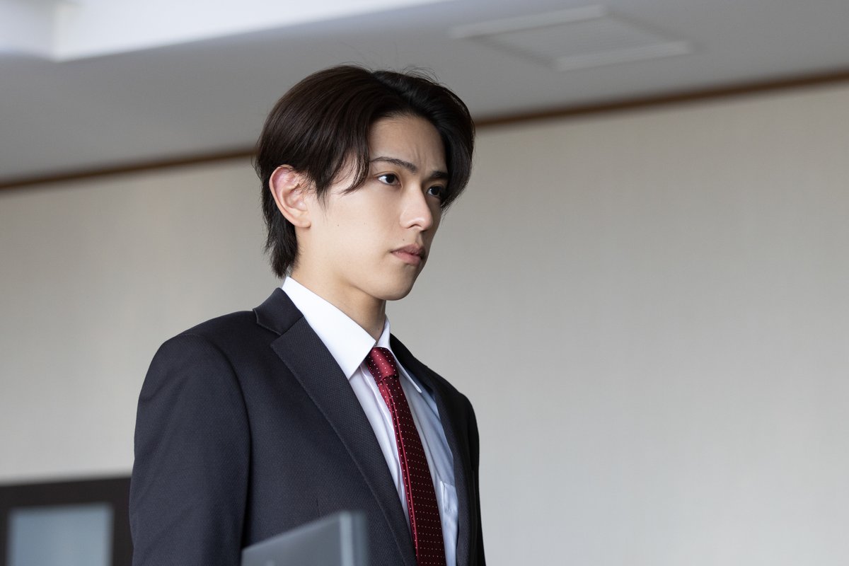PrimeVideo_JP's tweet photo. 『M.I.S.S.I.O.N. 歌劇な潜入捜査官』
独占配信中👮

刑事・松見(道枝駿佑)と
後輩刑事・能代(深田竜生)は
大学に潜入し、事件の謎を追う 🔍 https://t.co/hg1t0niJU0