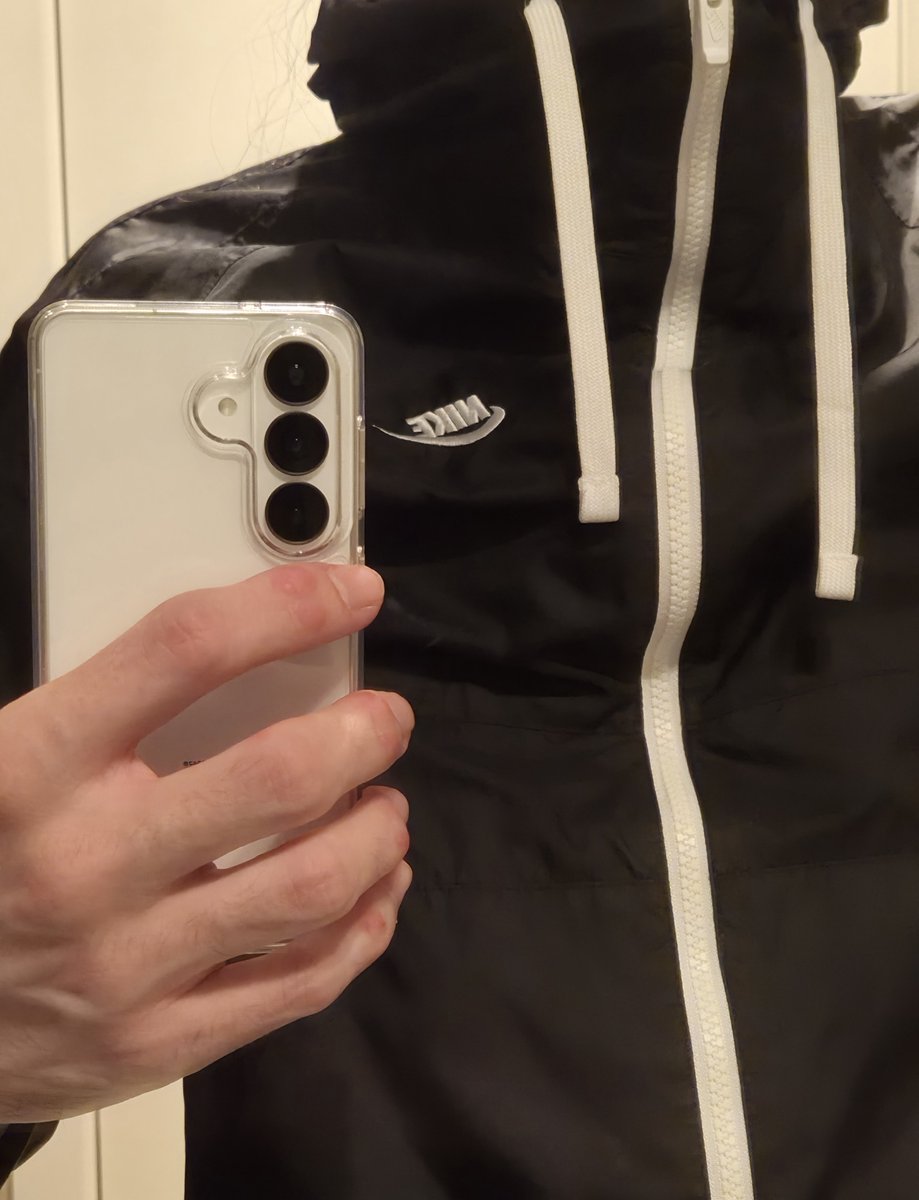 footynylon's tweet photo. Addicted to this nylon Nike tracksuit 🥵 I've been wearing it for 2 days now 😉 #nylon #nylonfetish #niketracksuit https://t.co/ZcpfSt2D0e