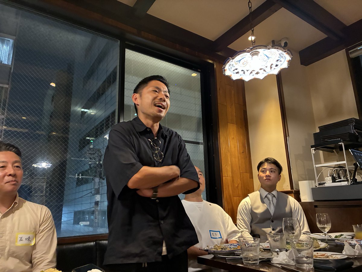 amashinokai's tweet photo. 【第3回あましのかいのあましのみかい】
昨夜は銀座の一軒家イタリアンをフロア貸切し、あましのみかいを開催しました！

初めましての方も多く、年齢・性別・所属・流派を超えた交流の場になりました。視覚障害の方にもご参加頂けたことも大きな意義を感じます！

次は11/23(月・祝)大忘年会です！！ https://t.co/6Kjqr3aUJq