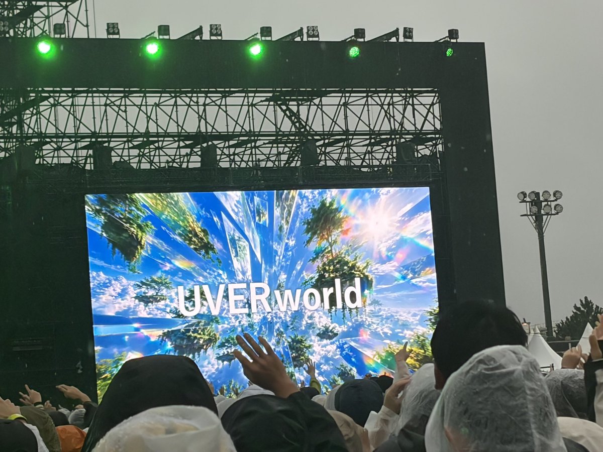 vuyuaryuseei's tweet photo. UVERworld

初めて会いました。カッコ良すぎる！

#ROCKINJAPANFES2026
#RIJF2026
#RIJF
#ロッキン2026
#UVERworld
#uverworld https://t.co/dzCv7ASrxg