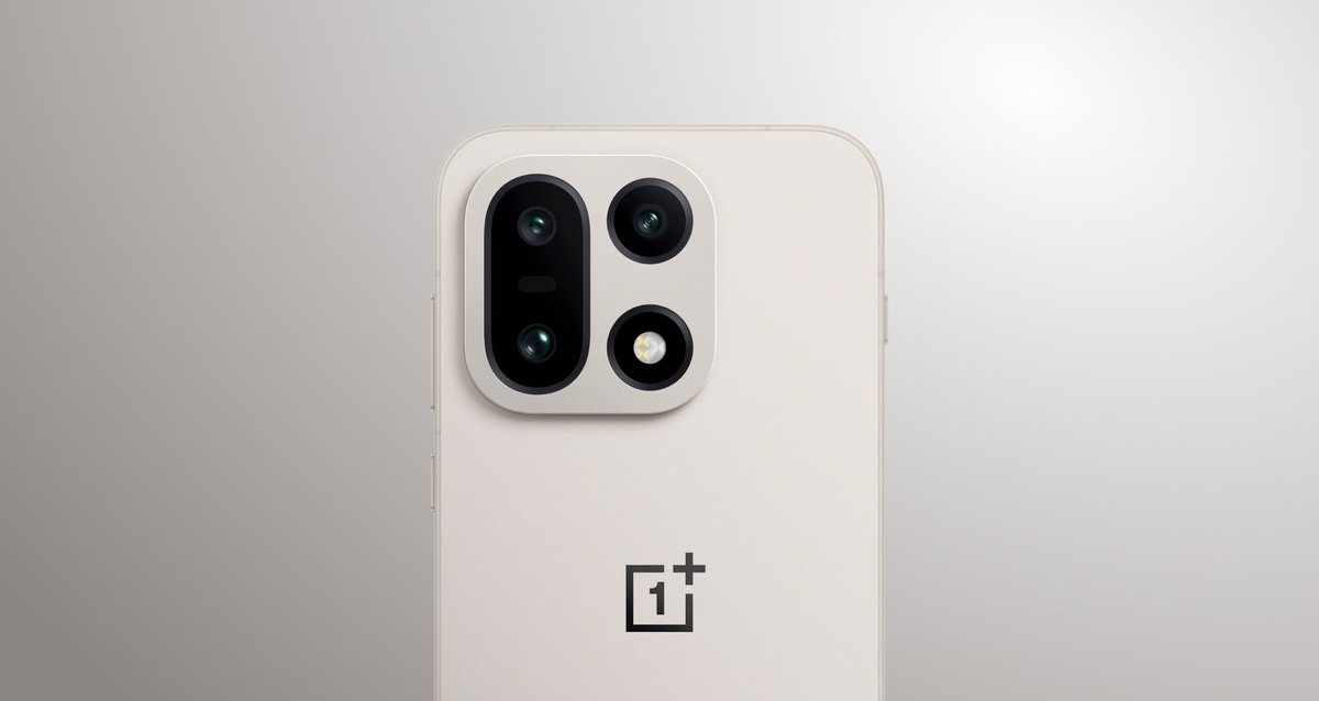 rockleaks's tweet photo. OnePlus 16
• Up to 180FPS in Genshin Impact
• Native 165Hz / 185Hz gaming support
• Snapdragon 8 Elite Gen 6 Pro
• 100W wired charging
#OnePlus16 #OnePlus https://t.co/T48zAa9GLG