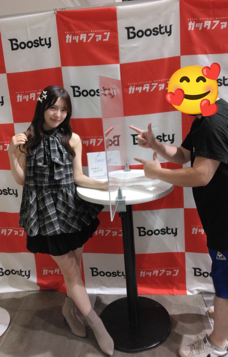 team_nd's tweet photo. 本日の私服ななみん😆
肩だしよきよ。
#大塚七海 さん
#ななみのみ 
#Boostyファンまつり2026 https://t.co/JoAoKNKnwM