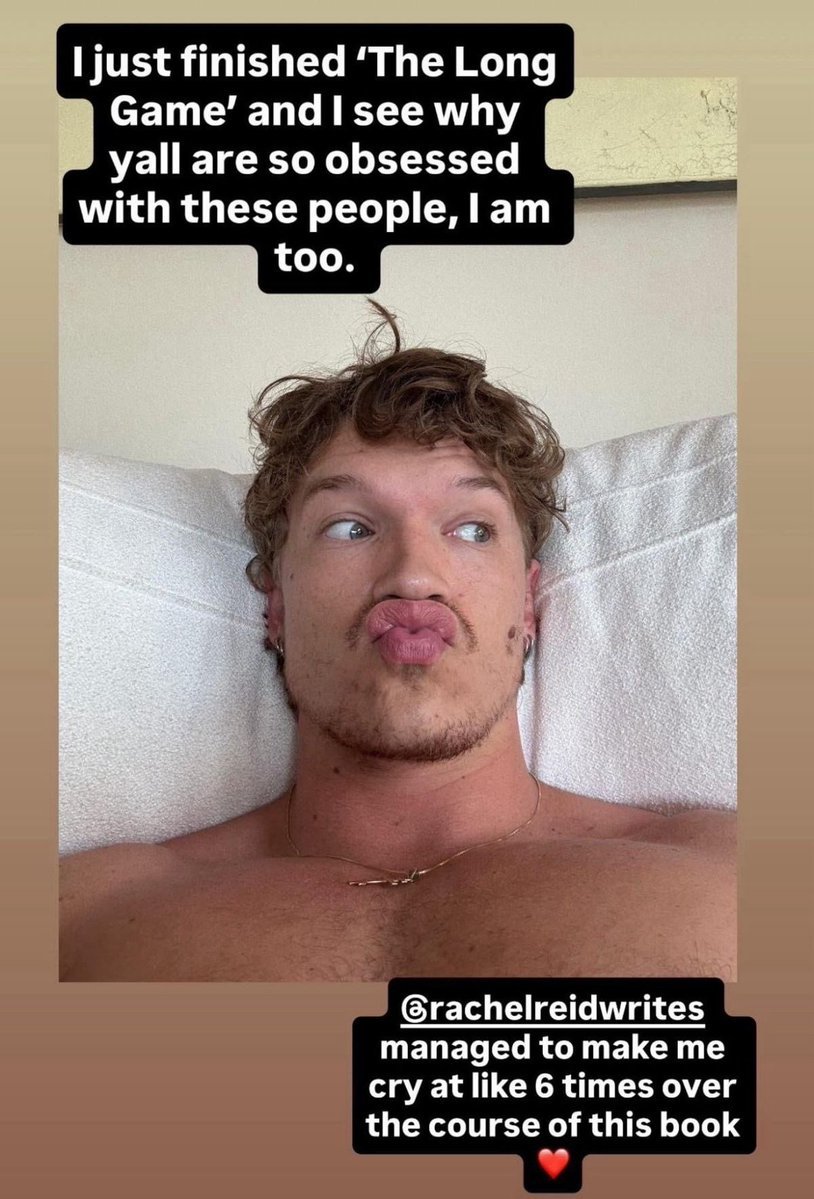 ottawa8124's tweet photo. i miss his casual stories... what I wouldn’t give to have our sunshine back😭😭😭 https://t.co/gOmdjJdxSj