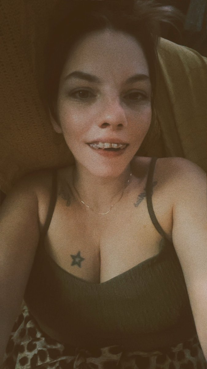 Malauriine's tweet photo. Sans vous nous ne sommes pas grand choses alors je fait appels à votre générosité et votre perversion 😁

Pendant mon absence faîte vivre mon compte X svp et/ou abonner vous à mes plateformes pour adultes 🫶❤️ 

On like on commente on RT pour me faire vivre ici merciii 🫶❤️ https://t.co/YOFB5mtMLk
