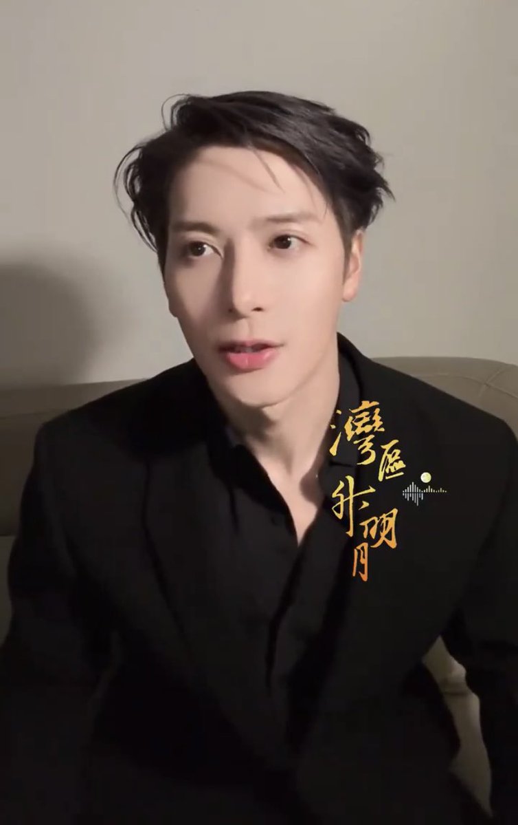 GotJiaerx's tweet photo. Jackson looks so good with dark hair!!

#JacksonWang https://t.co/p1i1lka8ZE