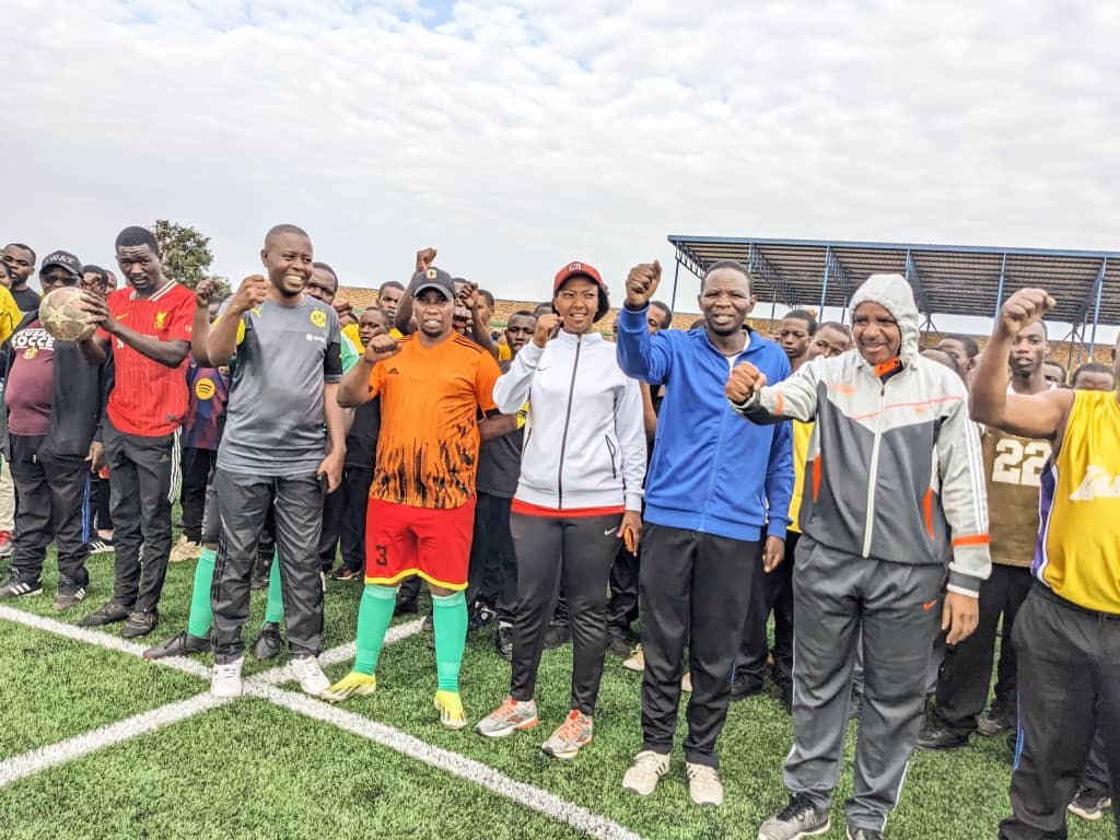 Radarnshya1's tweet photo. Ni mu gitondo cyo kuri iki Cyumweru, tariki ya 20 Nzeri 2026, siporo rusange yitabiriwe n’Umuyobozi wa @Gicumbi_Rwanda wungirije ushinzwe Iterambere ry’Ubukungu, Madam UWERA Parfaite, ndetse n’Umunyamabanga Nshingwabikorwa wa @Byumbasector1 , Bwana Theoneste Ngezahumuremyi. https://t.co/kVfTj5vPch