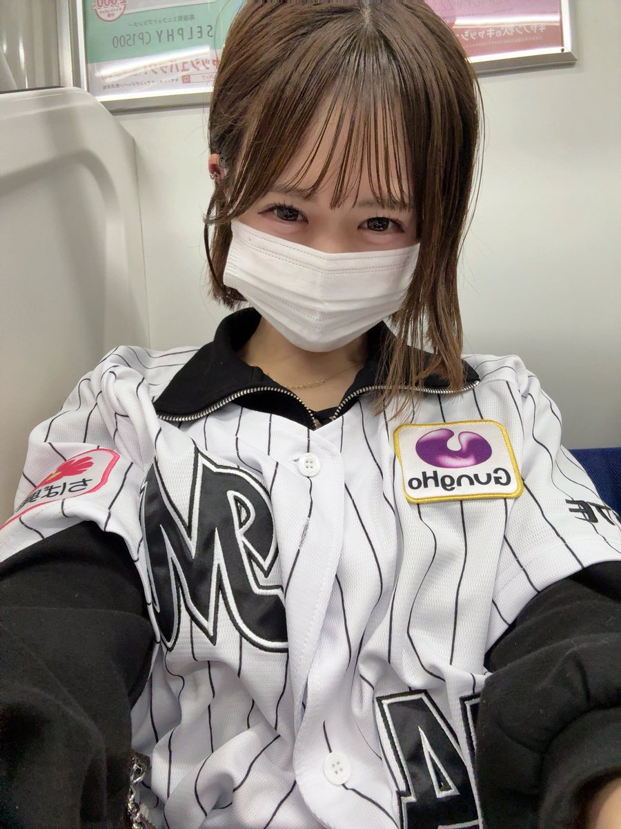 ria_kirafore's tweet photo. ロッテ中止中止中止中止中止😭雨😡 https://t.co/b4HDTJNuUj