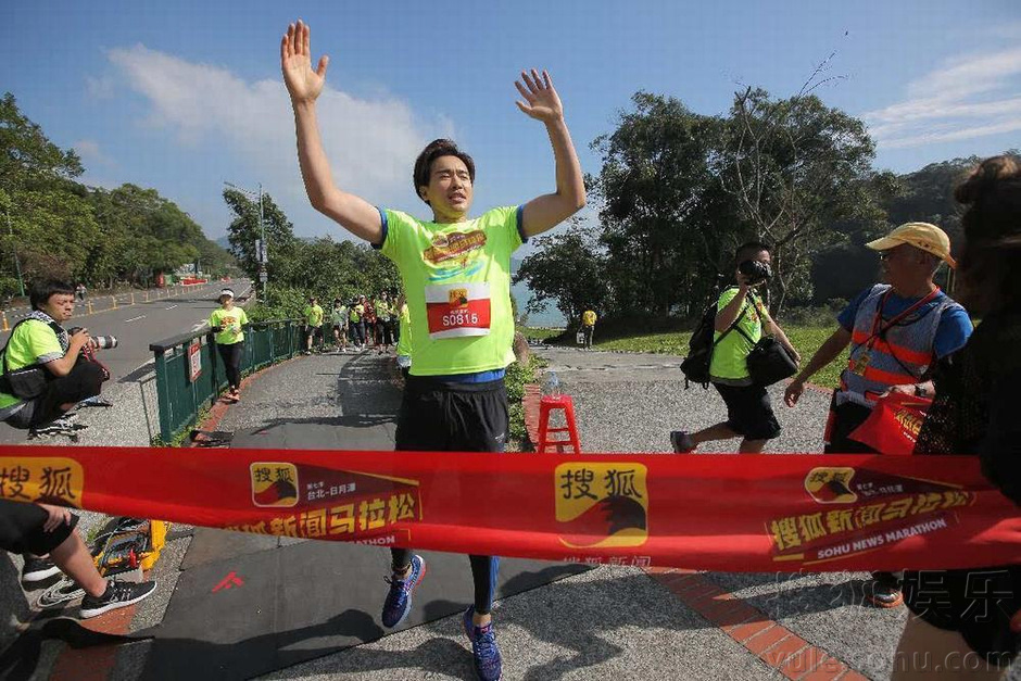 MicheleBrestox's tweet photo. Finally nailed that 10km PB! Crossed the finish line and the whole team screamed – best moment ever. https://t.co/JOIfNq9xoR