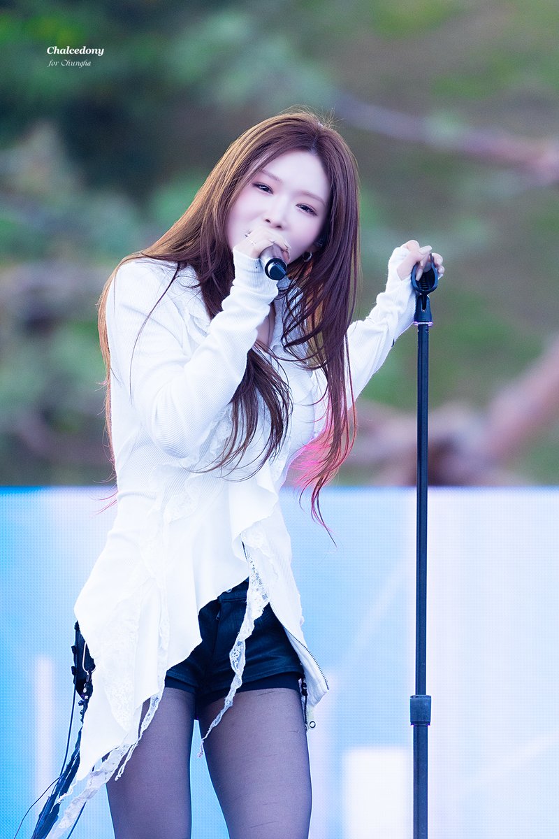 _cha1cedony's tweet photo. 260919 조이올팍 페스티벌

#청하 #CHUNGHA https://t.co/L3htdvjJOg