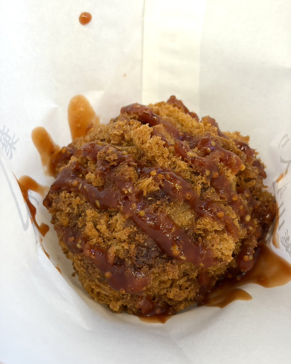 k_aede_dayo's tweet photo. 食べ歩きしたやつ
イワタコーヒーのホットケーキがボリュームやばすぎて食べ歩きが成立しなかった

ほんとはクレープ2個としらすコロッケも食べるつもりだったけど流石に諦め。また今度行く https://t.co/z08Yd6RHSJ