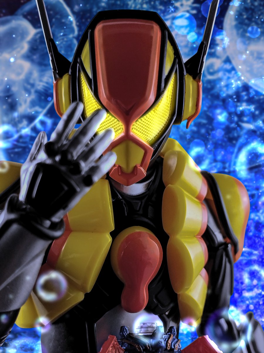 ElectricBanjou's tweet photo. 『A RAY OF LIGHT』

仮面ライダーヴラム　プリンカスタム

#夜のフィギュア撮影会 https://t.co/RzyAplQrmC