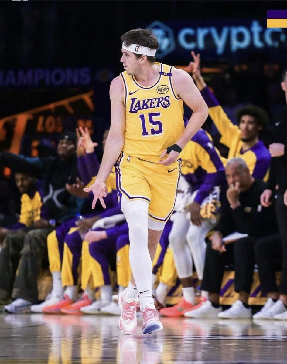 Showtim3LAL's tweet photo. 15 days until Lakers preseason https://t.co/L7GUPz4tII