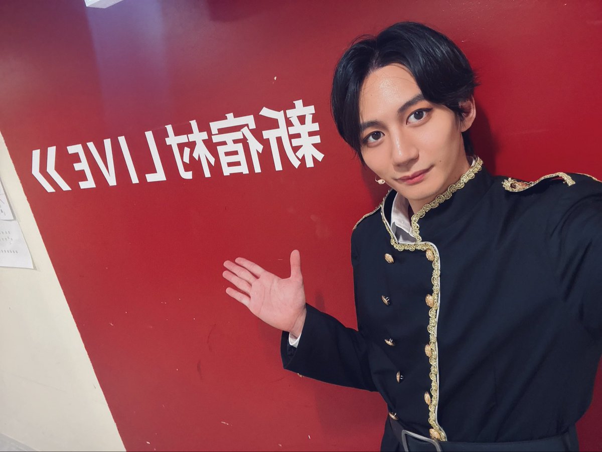 K_aisawa_fr's tweet photo. マチネ公演ありがとうございました！！
続いて、ソワレ公演は18時からです🔥

頑張ります！！ https://t.co/H5o8g2j7SG