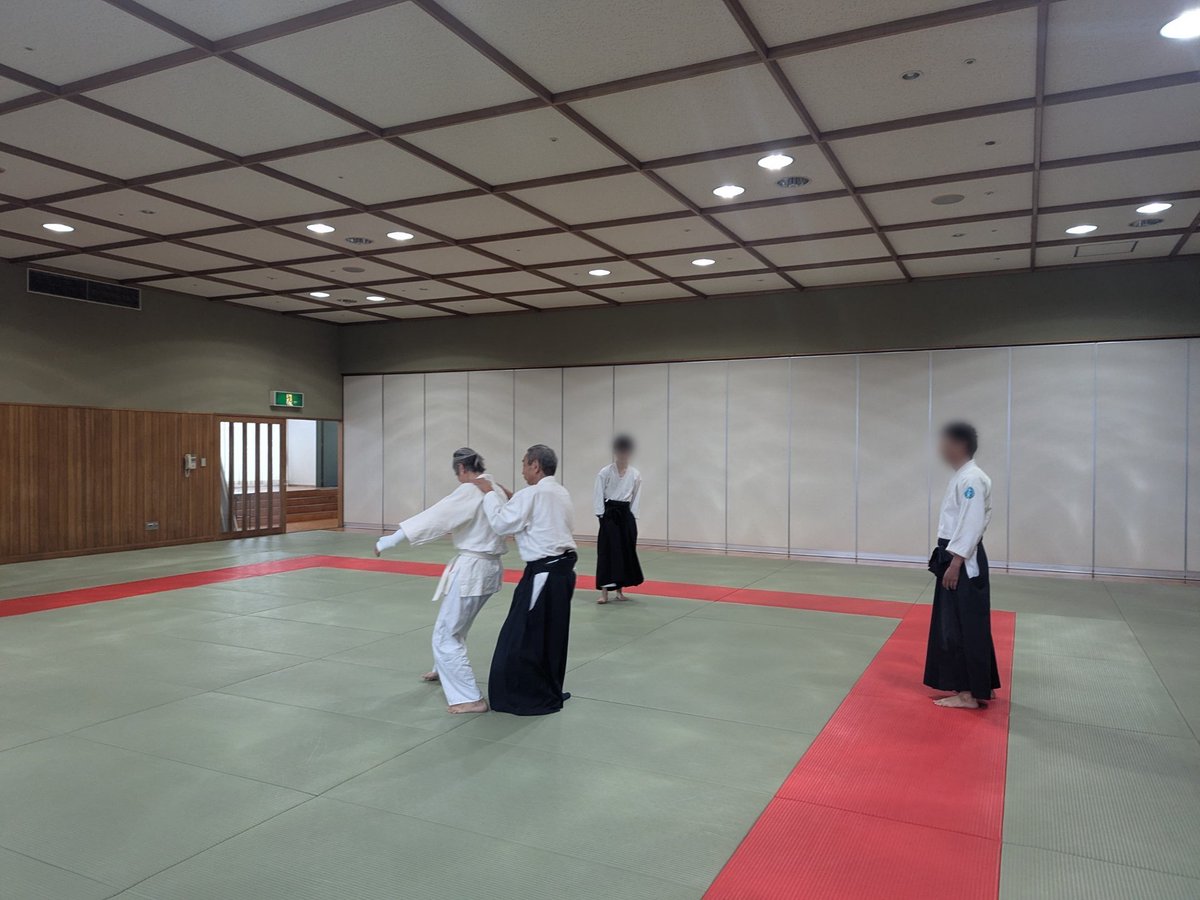 nagoya_aiki's tweet photo. 2026/9/20
練習風景
#那古野合気道クラブ 
#アデリア総合体育文化センター 
#岩倉市
#愛知県
#北名古屋市
#一宮市
#名古屋市
#合気道 https://t.co/WXRsWkSUbb