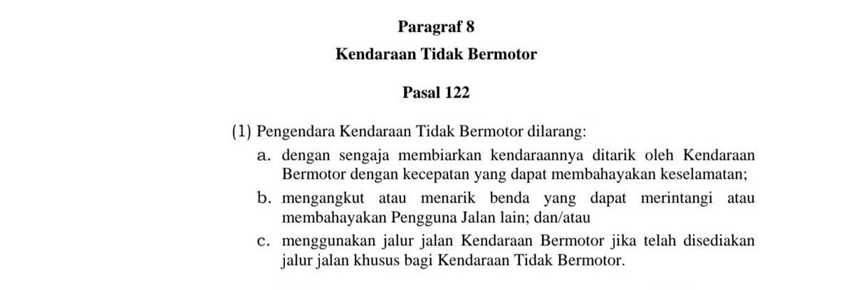 zaxthealien's tweet photo. @seethekey_ @SmwGwOto di file yg sama, silahkan dibaca pasal 122 ayat 1.c
pesepeda2 di atas sudah jelas melanggar hukum ya, jangan ditiru. https://t.co/UsEOm30F2C