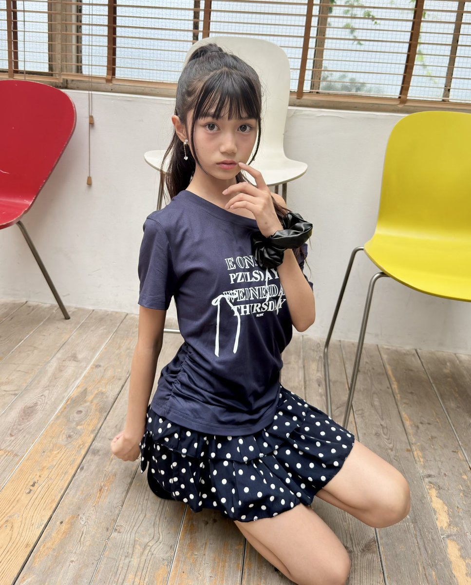 Hina_n_oSan's tweet photo. 今日のここみん💜撮影会in都内某studioセッション編📸2️⃣

セッション②はここみんにしか並ばなかった（さっきあかりちゃん撮ってたじゃんって嗜められたけどw）けど大行列だから10分に1回ペースでしか撮れんかった🥹

モデルモード全開のここみんと後はニヤニヤここみん3枚(*⁰▿⁰*)💕

#ここみん https://t.co/9oE8fGHzII