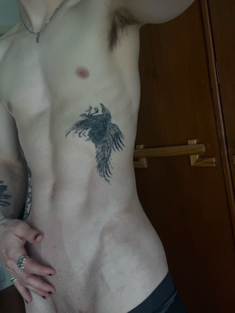 AngelLust0's tweet photo. I take liking as you flirting btw https://t.co/AZOksU3iEb