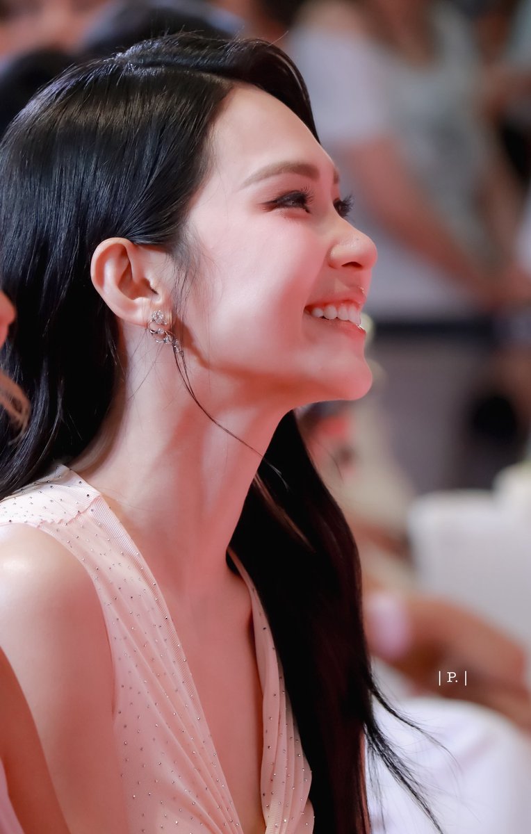 iampla_p's tweet photo. มุมข้าง สันกราม รอยยิ้ม 🥺 https://t.co/dxRDYCZkxz
