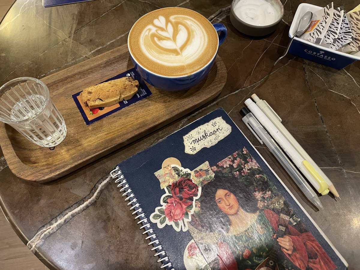 ResetwNatureeee's tweet photo. today i walked 6 kms and sat down to journal with a coffee https://t.co/wTdeSZhdiO