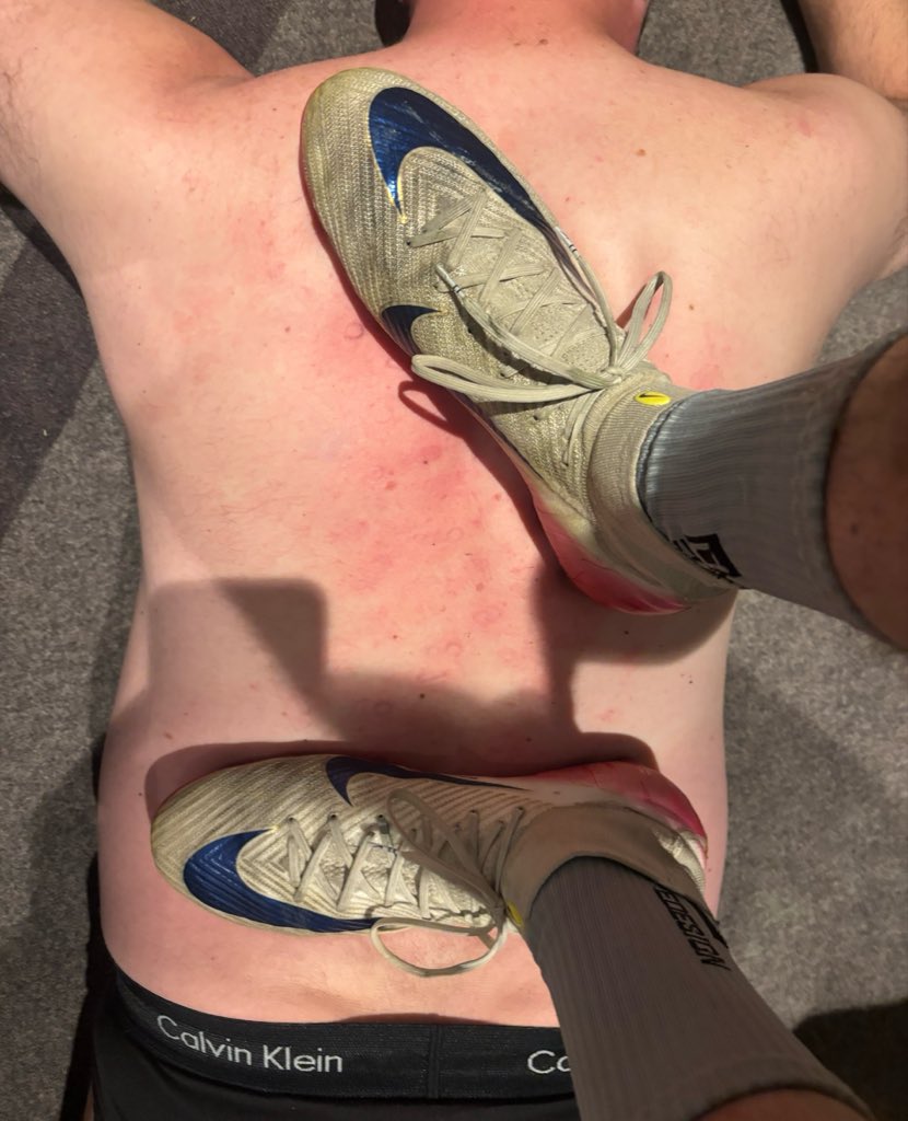 Elite_Sr_King's tweet photo. 85kg with brutal metal studs, who is next😈🔥? https://t.co/Oa1mO3Wgmg