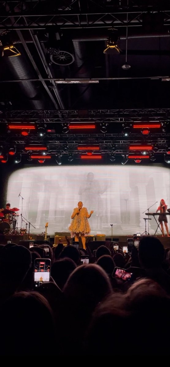 Diamond_Of_STR's tweet photo. Naber? Enfes sofraların ardından şaheser konserlere gidelim mi? #kalben https://t.co/EOX89HOlNA