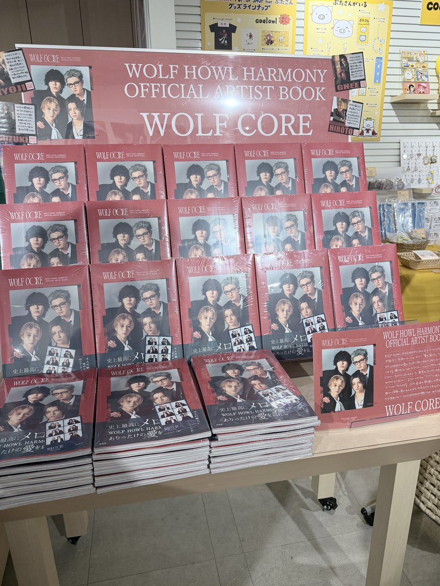 TseAlice2643's tweet photo. Wolf Howl Harmony
Artist Book 最高👏👏👏👏
今日、楽しかったです。ありがとうございました🐺❤️ https://t.co/VJjKlXI1su