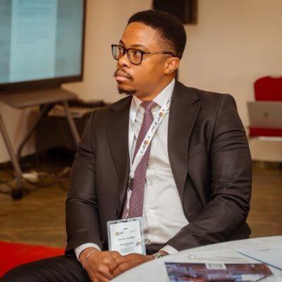 GLimando's tweet photo. #NouvellePhotoDeProfil https://t.co/GynJUODyA4