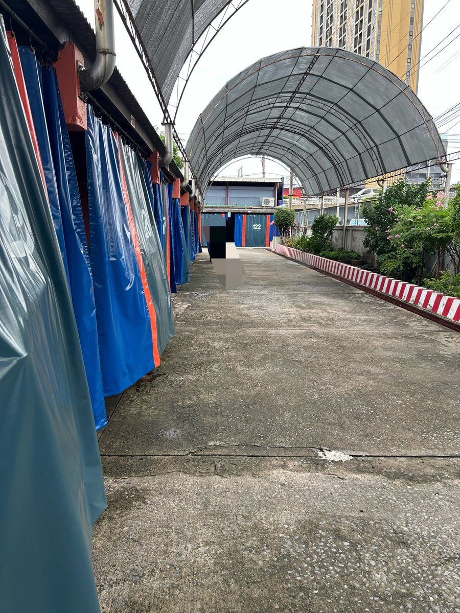 FilibertoB3qb5's tweet photo. รับสมัครคนสอนคะ🤣🤣 สี่แยกเทพารักษ์
#สมุทรปราการ #ปู่เจ้า #สำโรง #แบริ่ง #เทพารักษ์ https://t.co/vXH4S4DCaW