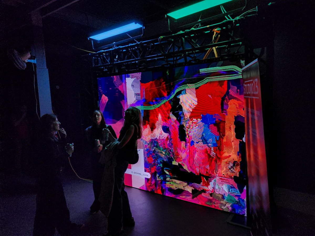 IshikaGuha2's tweet photo. GM!

And a huge thank you to @bakuartiste and @akidnamedred for including my work in 'Studio 13 Vol. 01' by @SuburbsGallery. 

It was a privilege to be part of this exhibition featuring 50 artists from around the world. Truly honoured to share the lineup and immensely thankful for the beautiful presentation of my art.