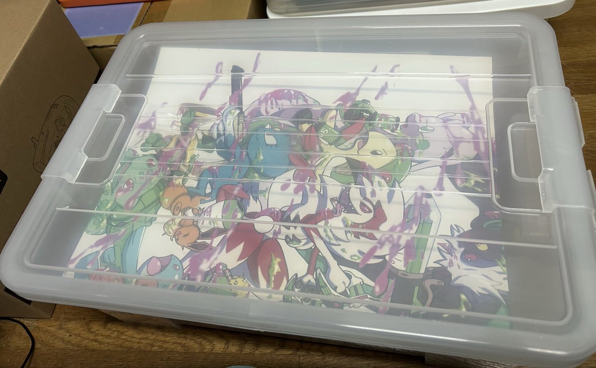 315p_ari's tweet photo. 今日DAISOで買ったケースに食用乾燥剤を入れて、ポケカを保管完了！！
これで！！少しは保管できるはず！！笑
ローダーも買った🙌 https://t.co/57pqa7vBaY